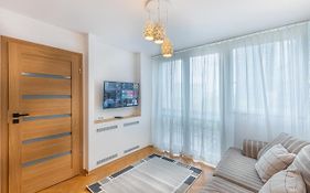 Apartment Strict Warsaw Center - Metro,Free Parking